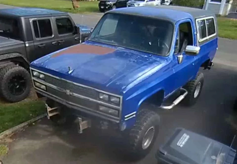 1989 Chevrolet Blazer - Image 2 of 17
