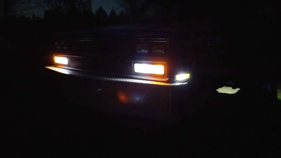 1989 Chevrolet Blazer - Image 16 of 17