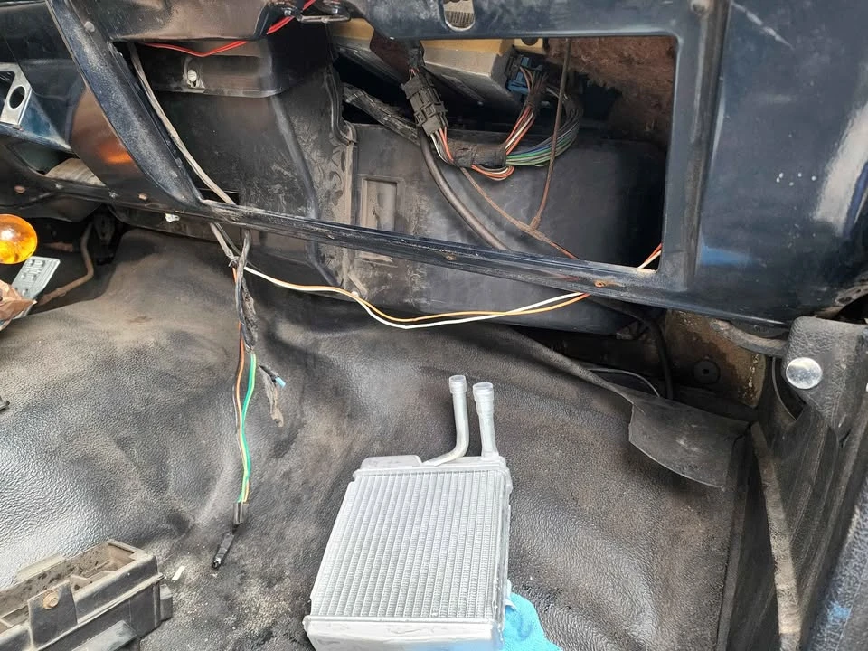 1989 Chevrolet Blazer - Image 10 of 17