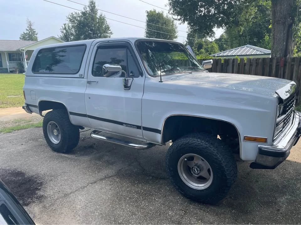 1989 Chevrolet Blazer - Image 4 of 10