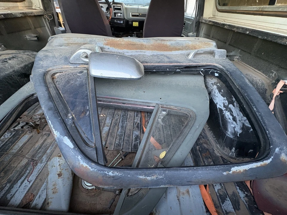 1989 Chevrolet K5 Blazer 3rd Gen - Image 21 of 21