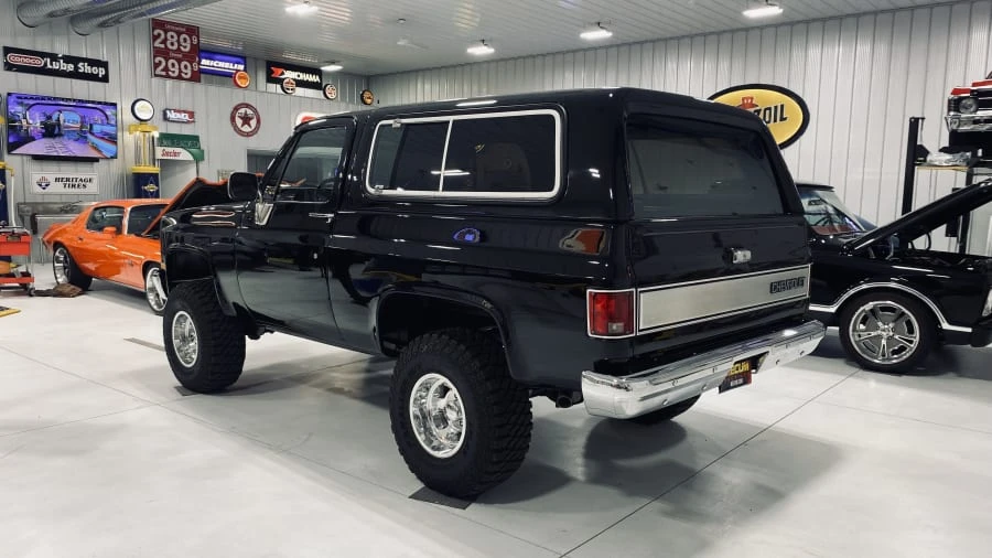 1989 Chevrolet Blazer - Image 2 of 20