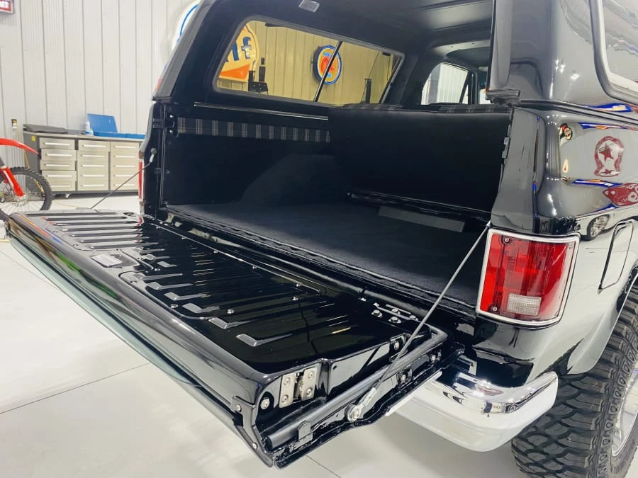 1989 Chevrolet Blazer - Image 14 of 20