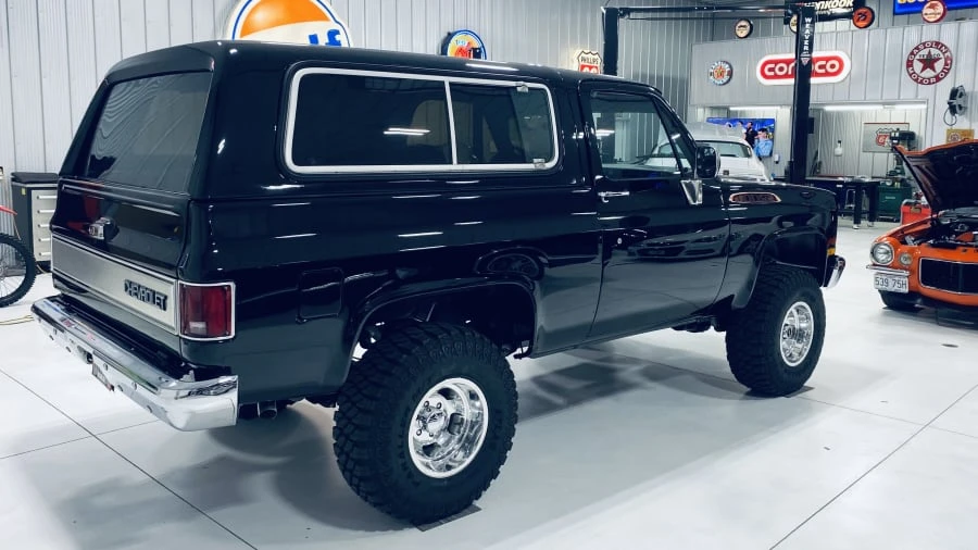1989 Chevrolet Blazer - Image 6 of 20