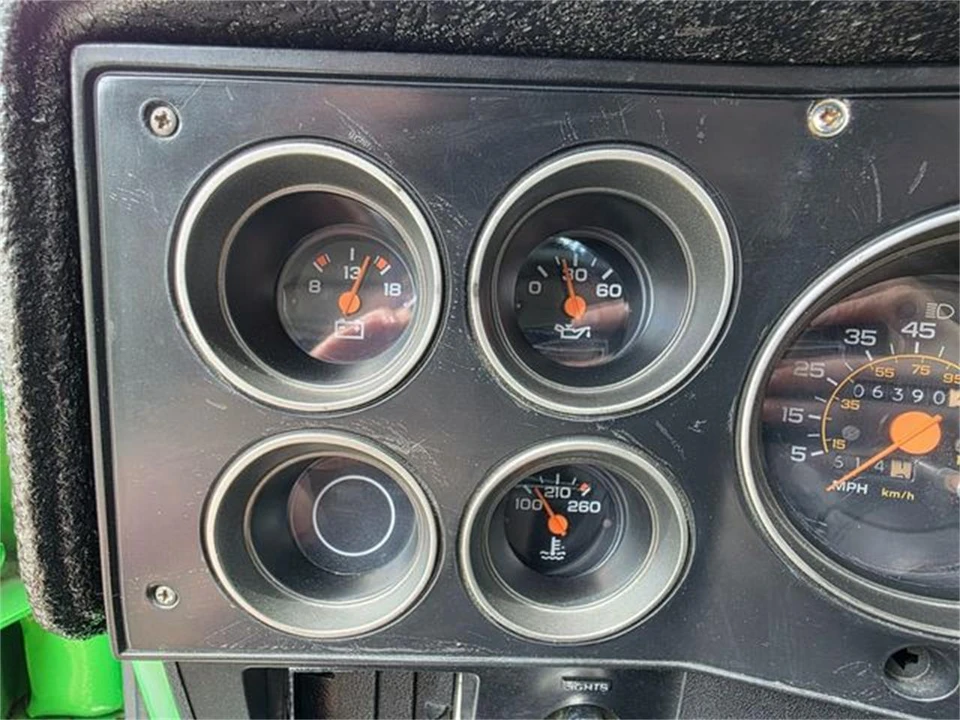 1989 Chevrolet K5 Blazer 2nd Gen - Image 19 of 31