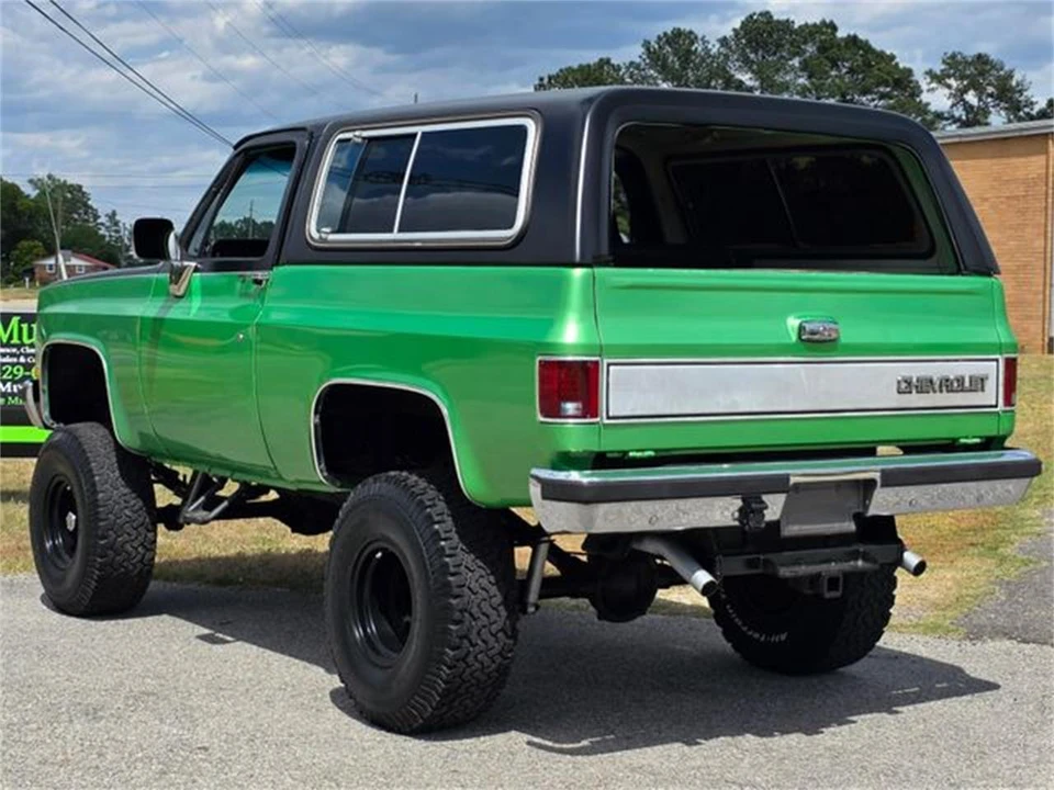 1989 Chevrolet K5 Blazer 2nd Gen - Image 11 of 31