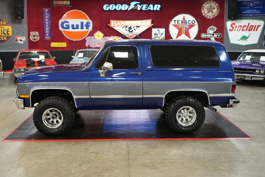 1989 Chevrolet K5 Blazer 2nd Gen - Image 11 of 21