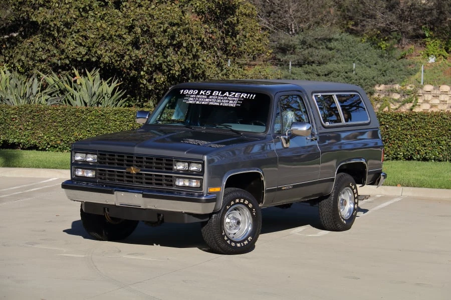 1989 Chevrolet K5 Blazer 2nd Gen - Image 17 of 31