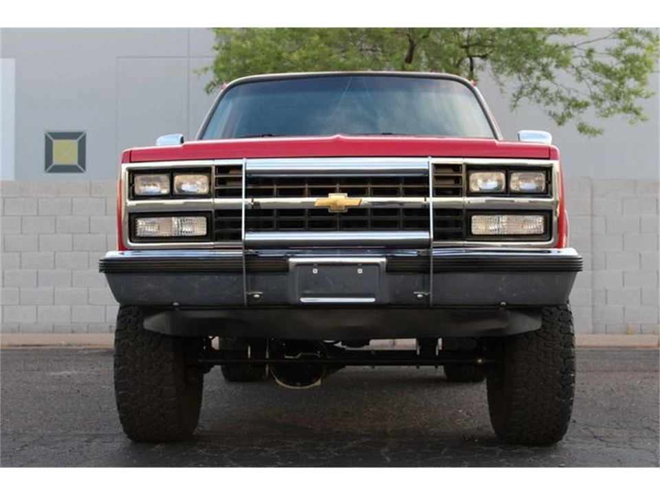 1989 Chevrolet K5 Blazer 2nd Gen - Image 15 of 31