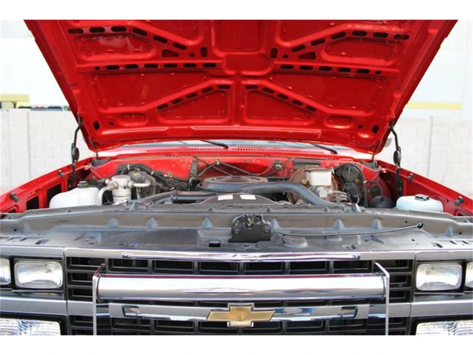 1989 Chevrolet K5 Blazer 2nd Gen - Image 9 of 31