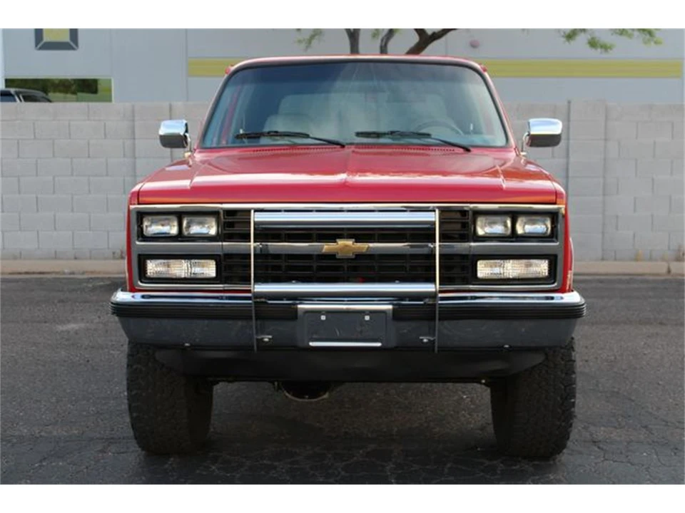 1989 Chevrolet K5 Blazer 2nd Gen - Image 16 of 31