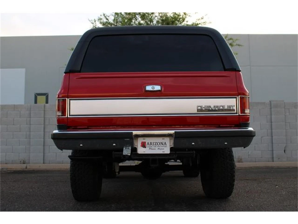 1989 Chevrolet K5 Blazer 2nd Gen - Image 22 of 31