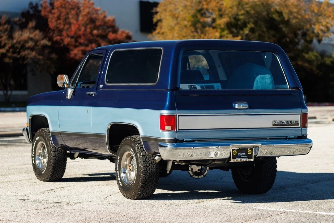 1989 Chevrolet K5 Blazer 2nd Gen - Image 8 of 12