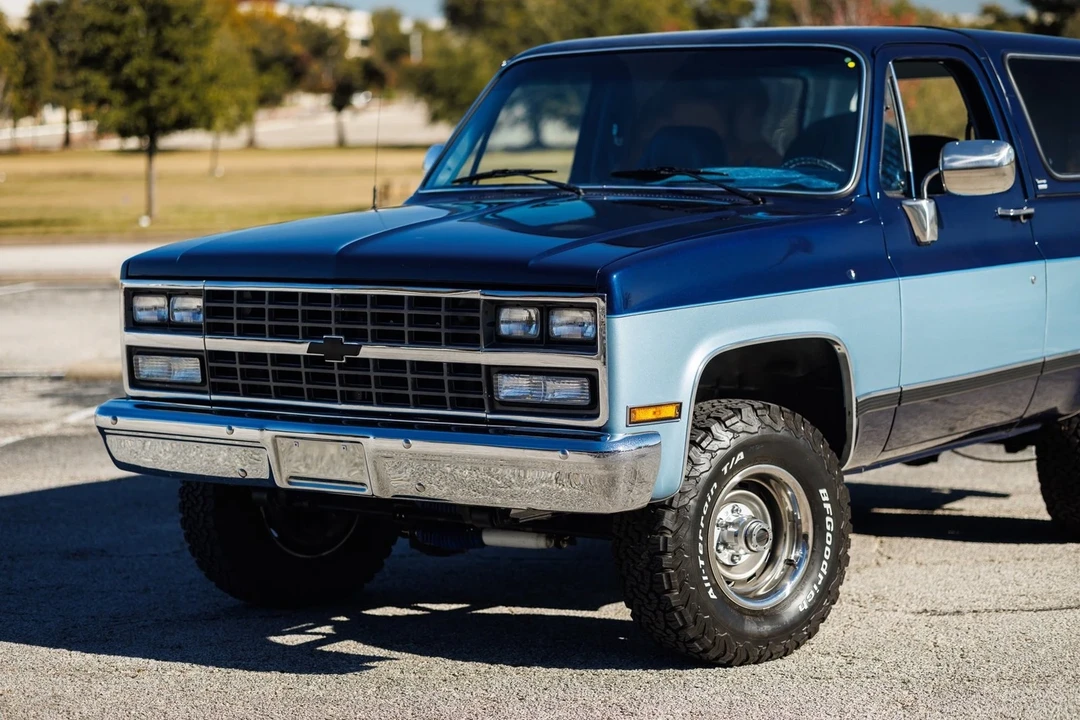 1989 Chevrolet K5 Blazer 2nd Gen - Image 12 of 12