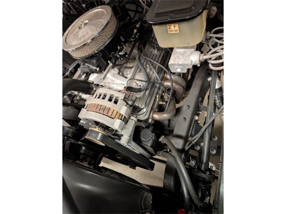 1989 Chevrolet K5 Blazer 2nd Gen - Image 26 of 30