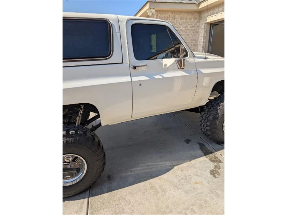 1989 Chevrolet K5 Blazer 2nd Gen - Image 8 of 30