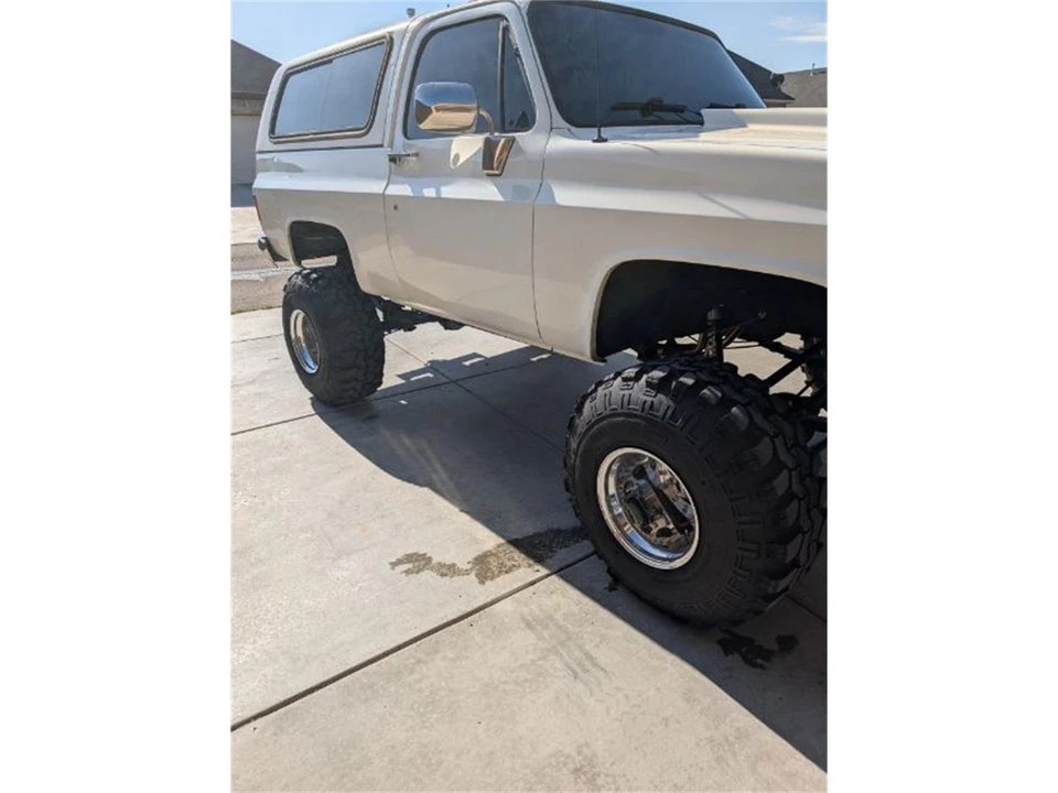 1989 Chevrolet K5 Blazer 2nd Gen - Image 7 of 30
