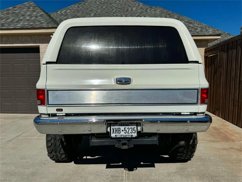 1989 Chevrolet K5 Blazer 2nd Gen - Image 14 of 30