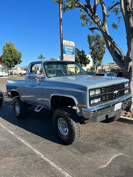 1989 Chevrolet K5 Blazer 2nd Gen - Image 4 of 11
