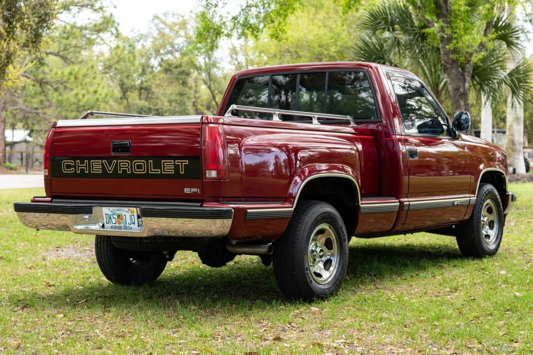 1989 Chevrolet C/K 4th Gen - Image 2 of 8