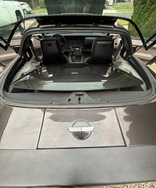 1989 Chevrolet Corvette C4 - Image 15 of 24