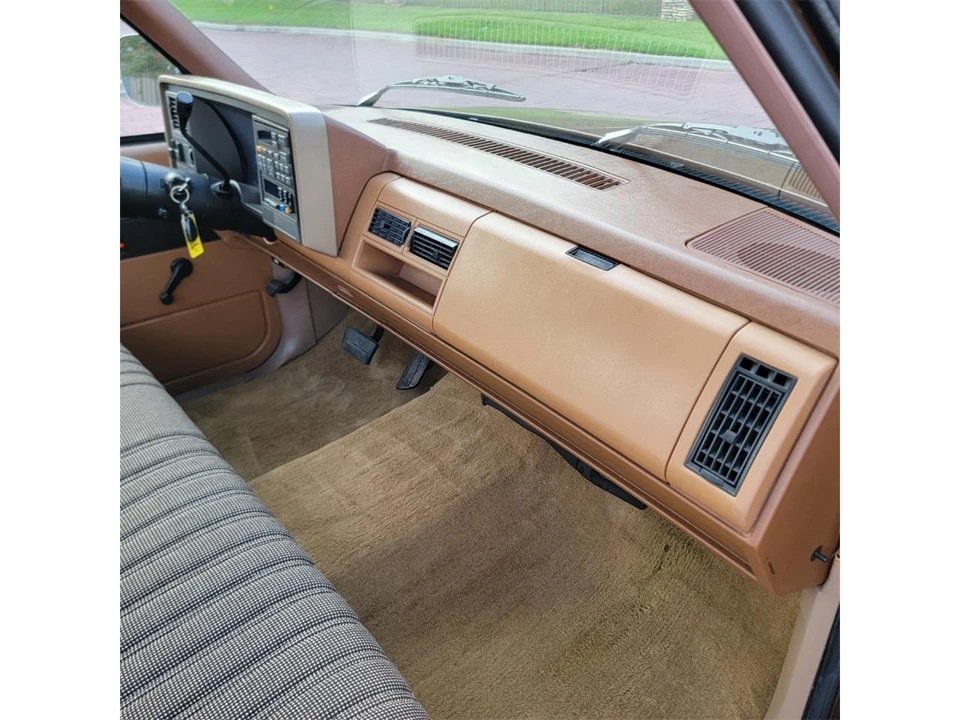 1989 Chevrolet C/K 4th Gen - Image 23 of 31