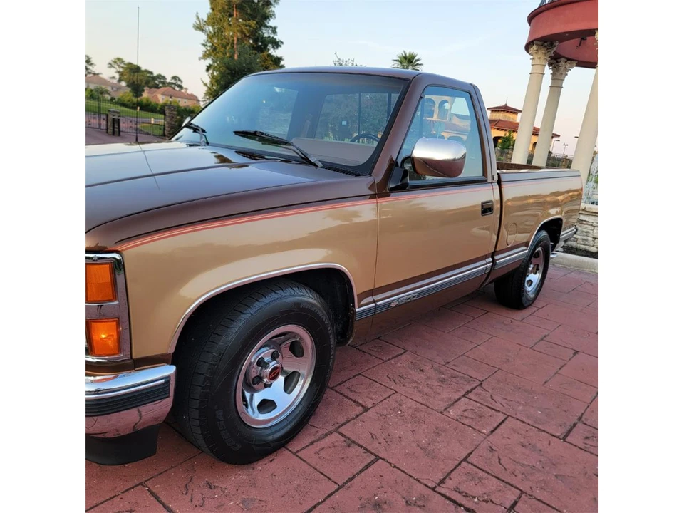 1989 Chevrolet C/K 4th Gen - Image 7 of 31