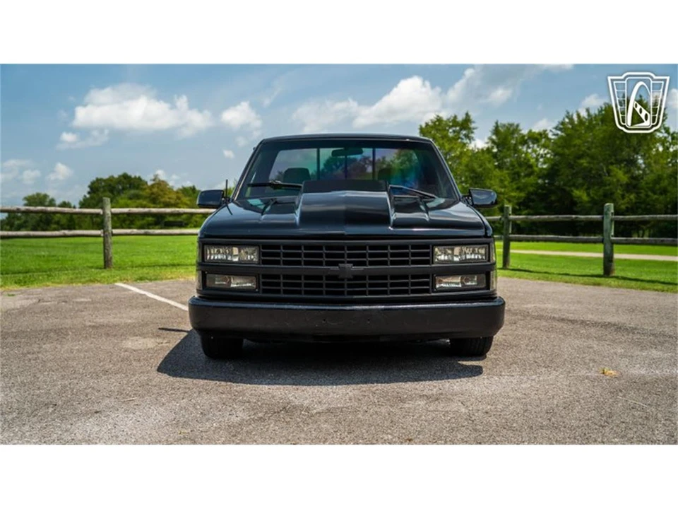 1989 Chevrolet C/K 4th Gen - Image 3 of 31
