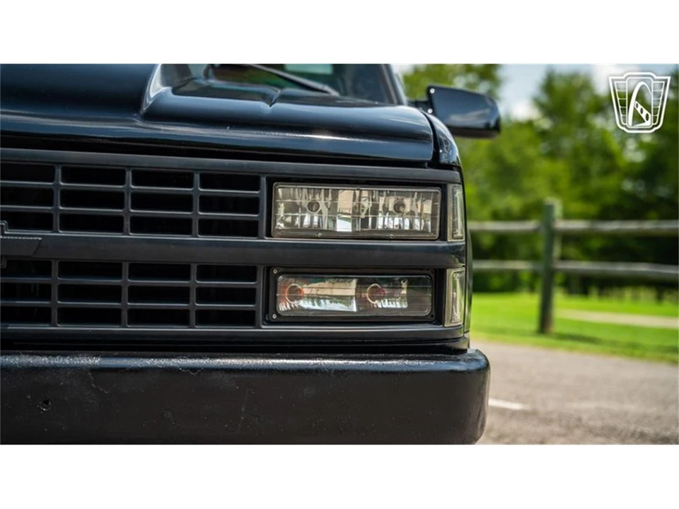 1989 Chevrolet C/K 4th Gen - Image 28 of 31