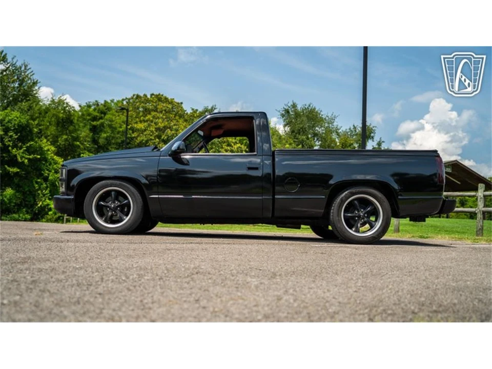 1989 Chevrolet C/K 4th Gen - Image 10 of 31