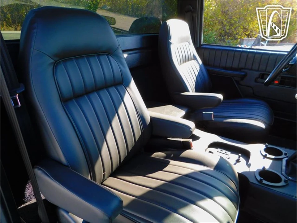 1989 Chevrolet C/K 4th Gen - Image 16 of 31