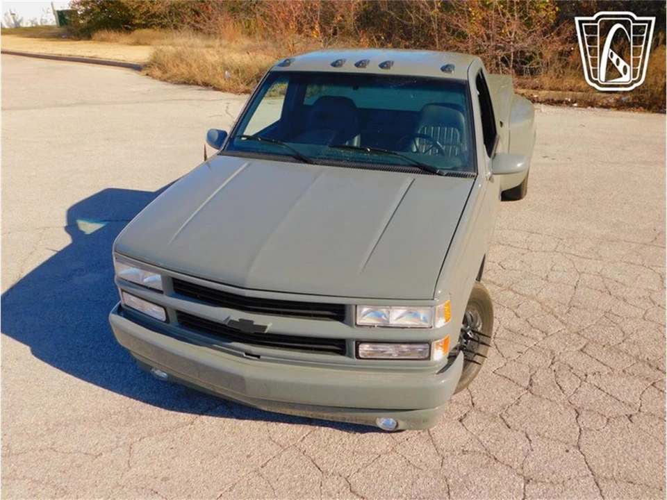 1989 Chevrolet C/K 4th Gen - Image 25 of 31