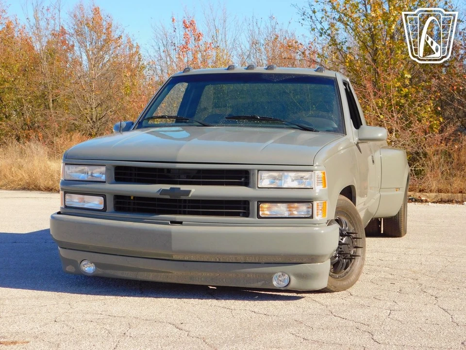 1989 Chevrolet C/K 3rd Gen - Image 9 of 12
