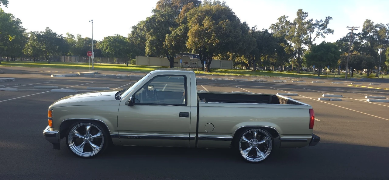 1989 Chevrolet C/K 4th Gen - Image 5 of 10
