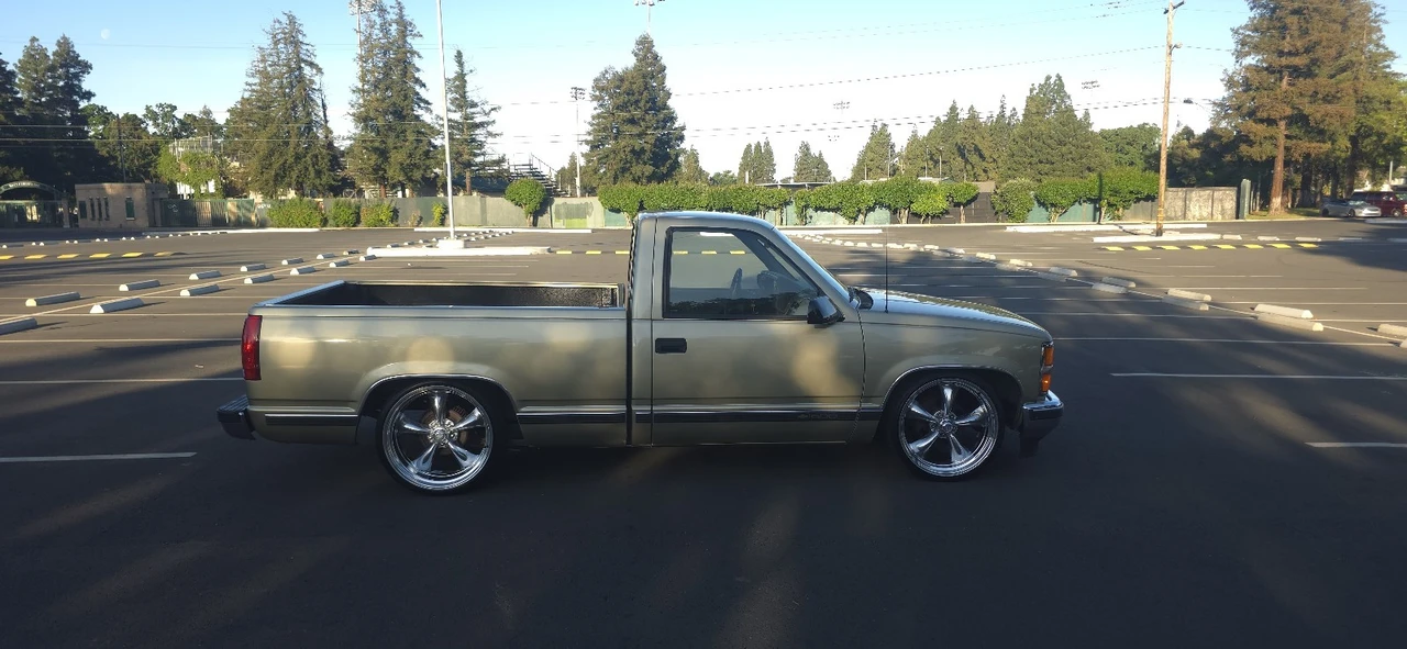 1989 Chevrolet C/K 4th Gen - Image 4 of 10