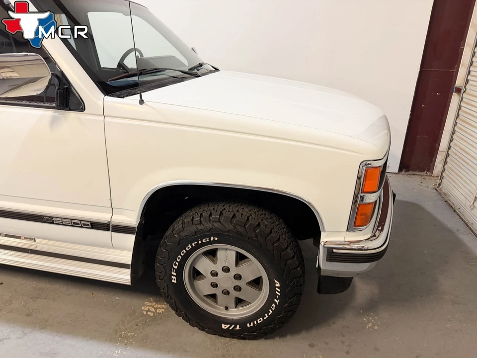 1989 Chevrolet C/K 4th Gen - Image 22 of 31
