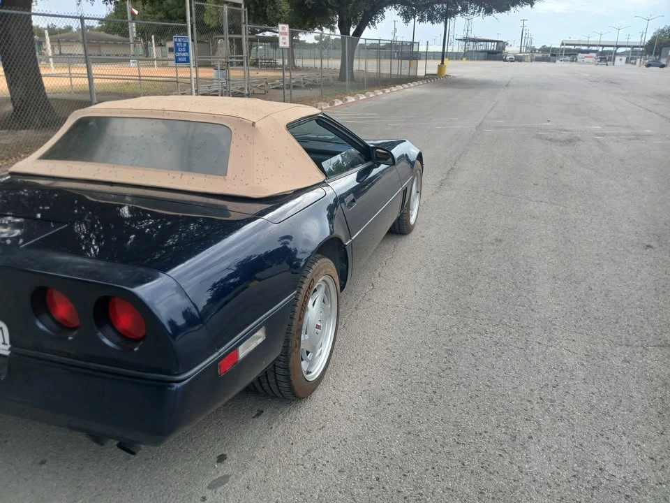 1989 Chevrolet Corvette C4 - Image 3 of 10