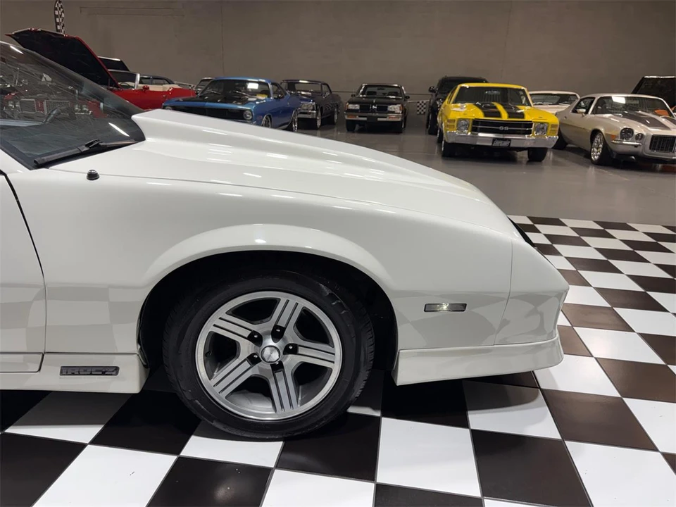 1989 Chevrolet Camaro 3rd Gen - Image 24 of 31