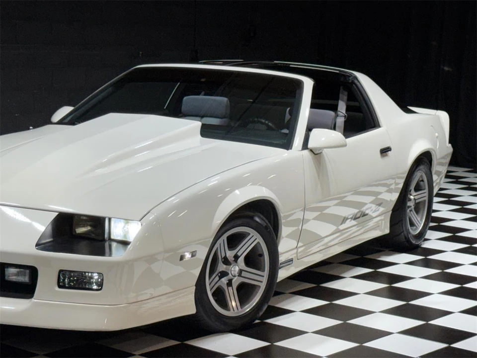 1989 Chevrolet Camaro 3rd Gen - Image 3 of 31