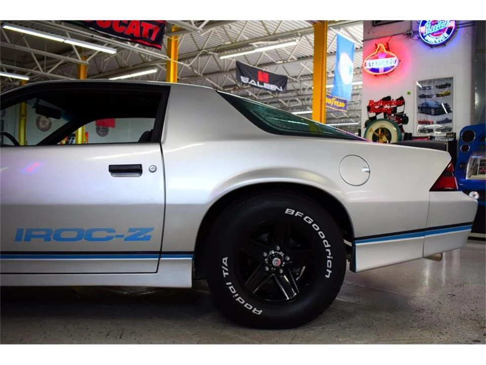1989 Chevrolet Camaro 3rd Gen - Image 22 of 31