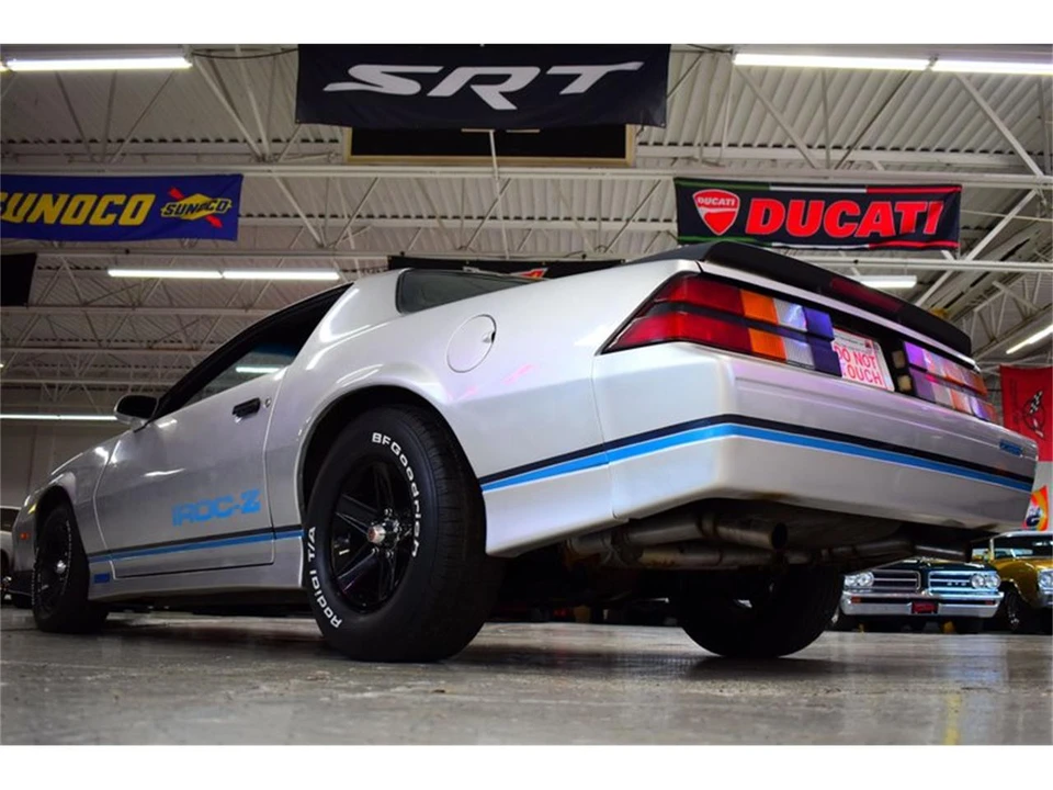 1989 Chevrolet Camaro 3rd Gen - Image 17 of 31