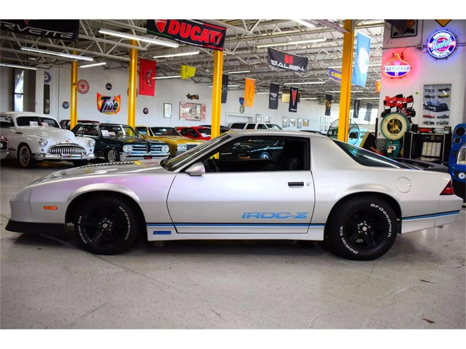 1989 Chevrolet Camaro 3rd Gen - Image 18 of 31