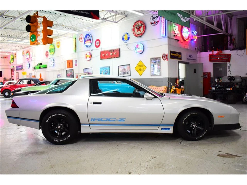 1989 Chevrolet Camaro 3rd Gen - Image 4 of 31