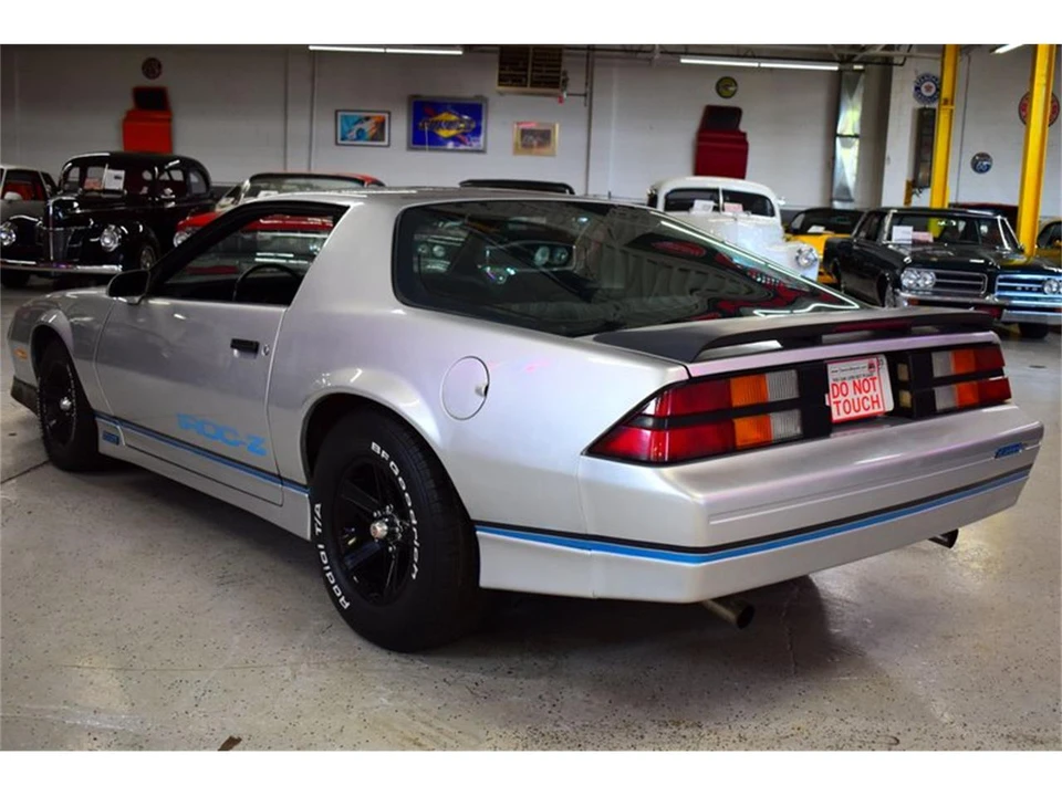 1989 Chevrolet Camaro 3rd Gen - Image 15 of 31