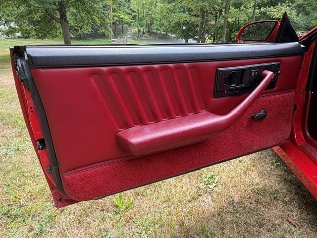 1989 Chevrolet Camaro 3rd Gen - Image 24 of 31