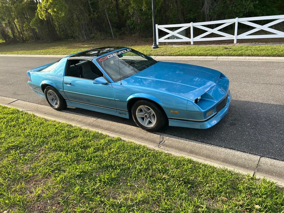 1989 Chevrolet Camaro 3rd Gen - Image 16 of 21
