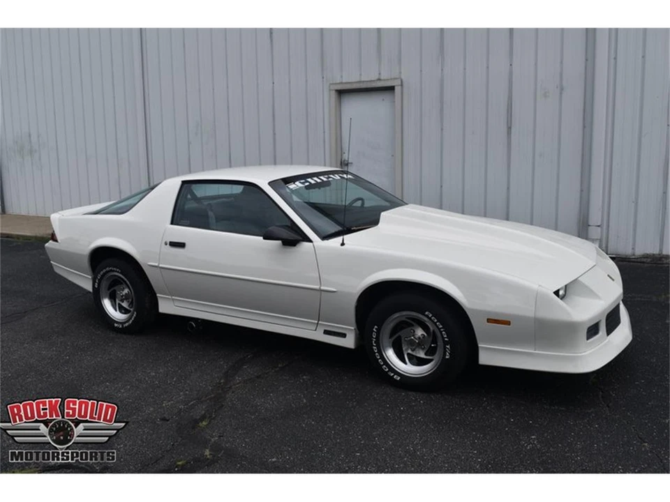 1989 Chevrolet Camaro 3rd Gen - Image 5 of 31