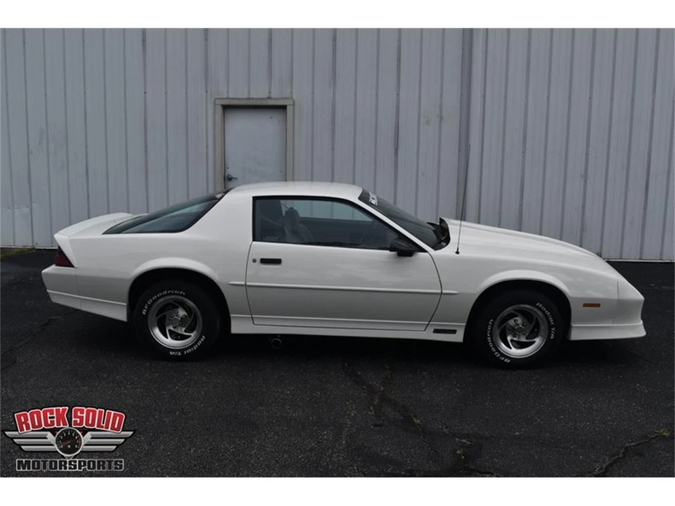 1989 Chevrolet Camaro 3rd Gen - Image 7 of 31