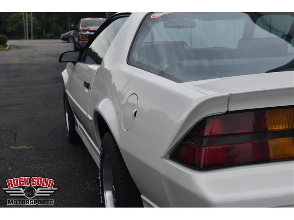 1989 Chevrolet Camaro 3rd Gen - Image 28 of 31