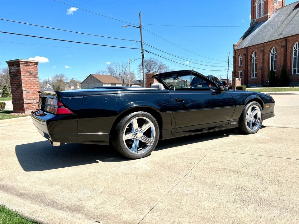 1989 Chevrolet Camaro 3rd Gen - Image 8 of 31